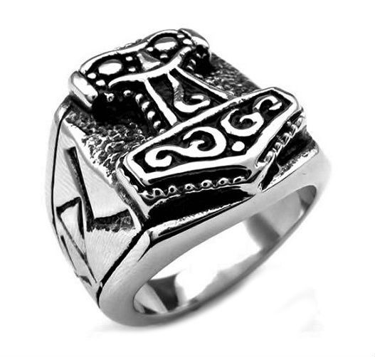 A8 Anel Prata Martelo de Thor Mjolnir / Thor´s Hammer Silver Ring