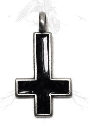 Z132 Pingente Cruz Invertida Negra/ Inverted Black Cross Pendant